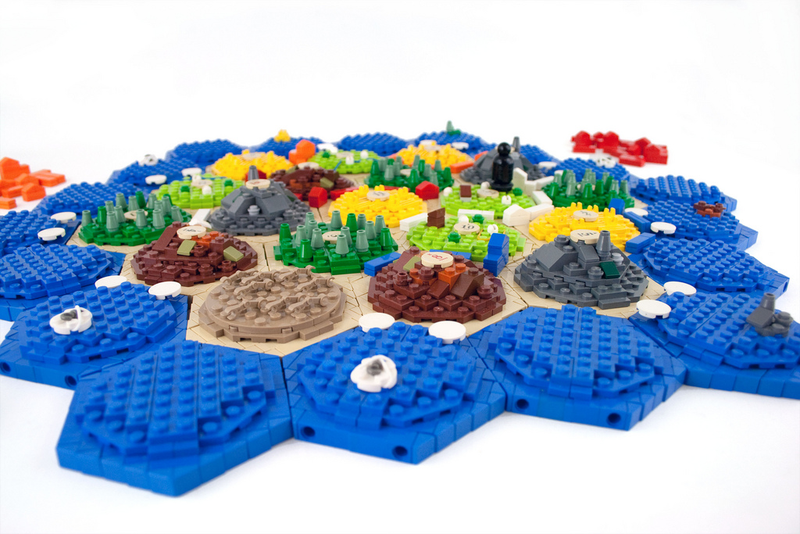 Illustration for article titled Homemade Settlers of Catan board game turns your sheep into LEGO bricks